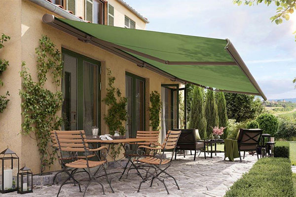 Flex Series – Full Cassette Awning Case