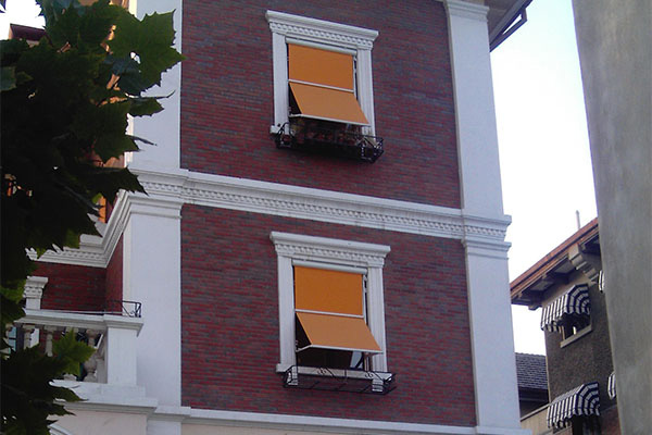 Window Awning Case